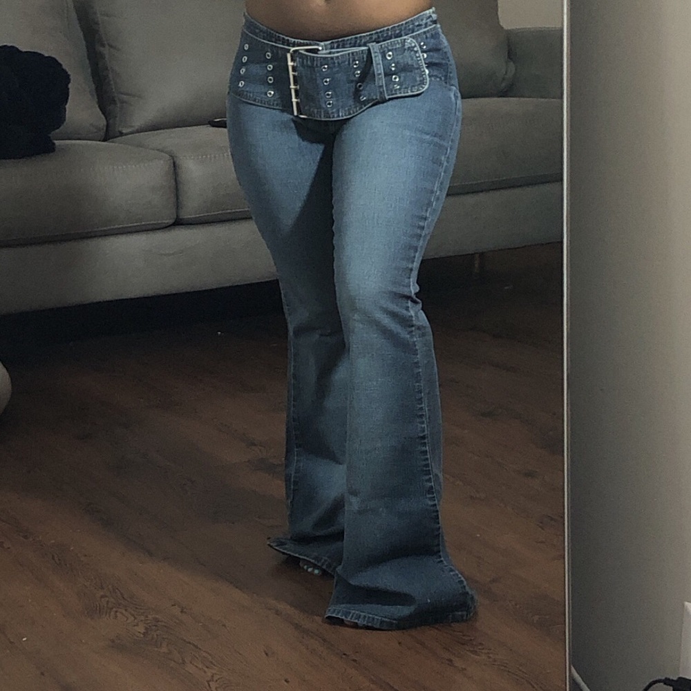 flare jeans with attatched belt